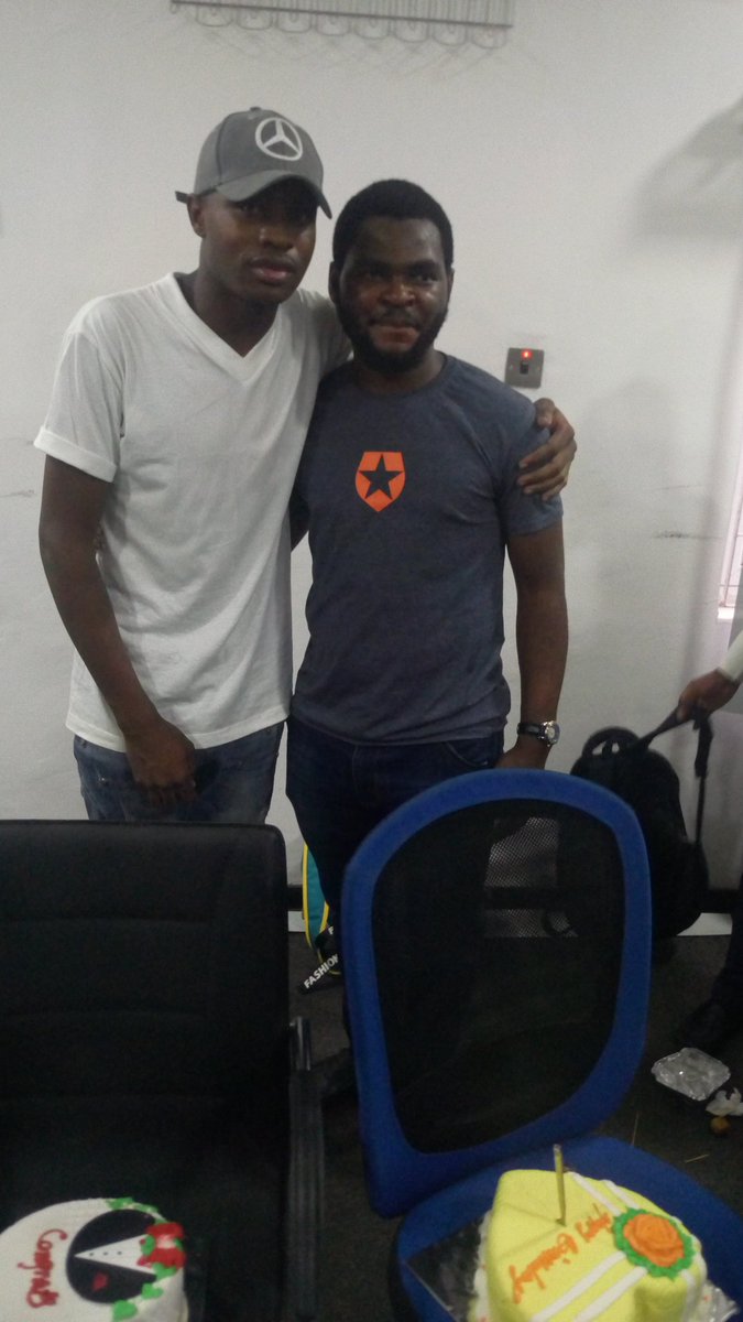devfunsho's tweet photo. @unicodeveloper and the birthday boy @chrizt_n at @forLoopNigeria #forLoopEndOfYear https://t.co/LIwl5GXHqv