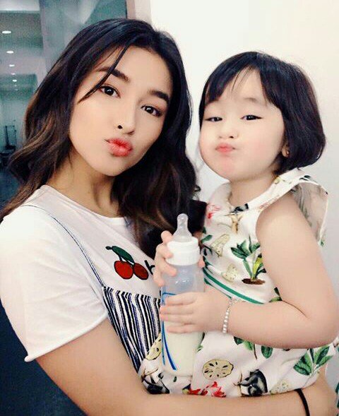 Update_LizQuen's tweet photo. May pay ganern si papi...😍😍
#LizQuen
#Scartlet https://t.co/AyziOTbO8o