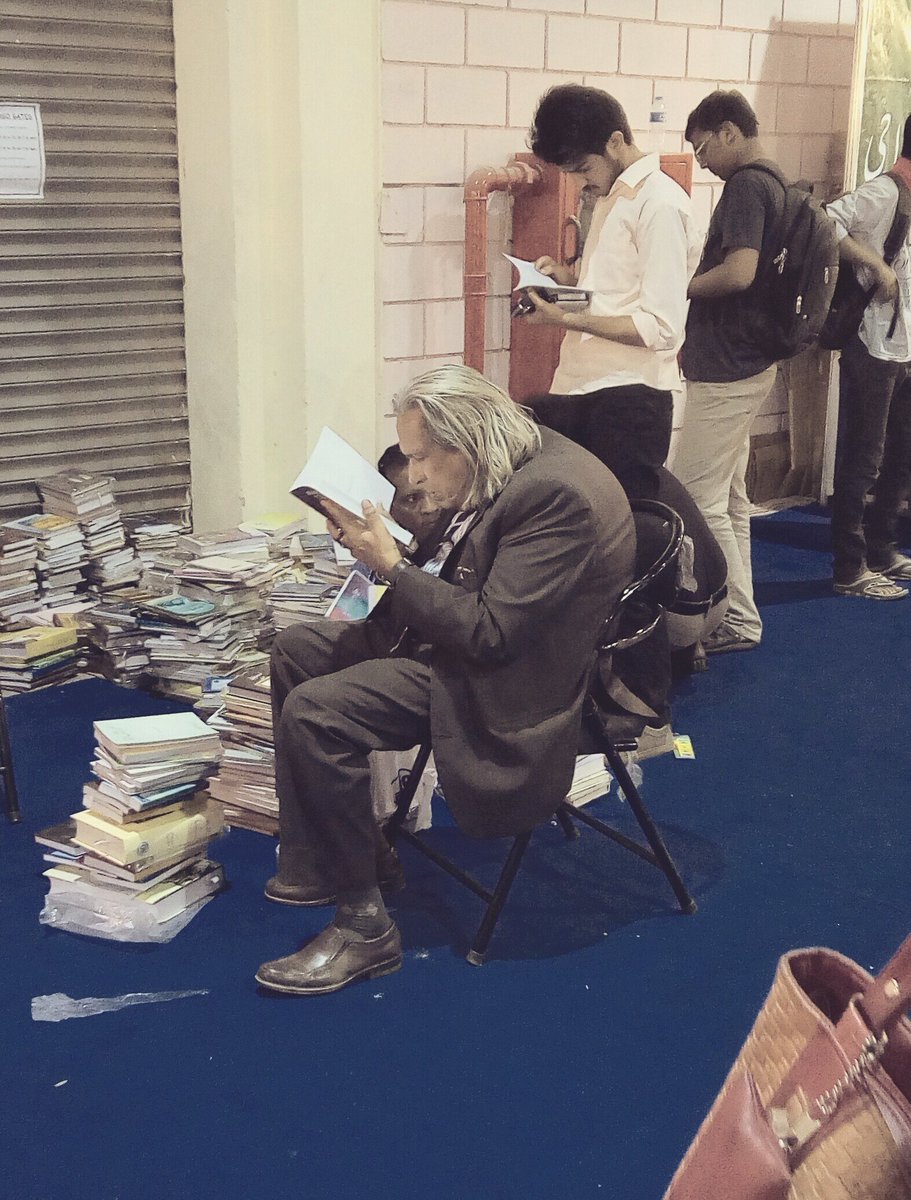 mindblabber's tweet photo. Where there are books, there's Sahar Ansari. #KIBF2016 https://t.co/ZmNVEMNHsR