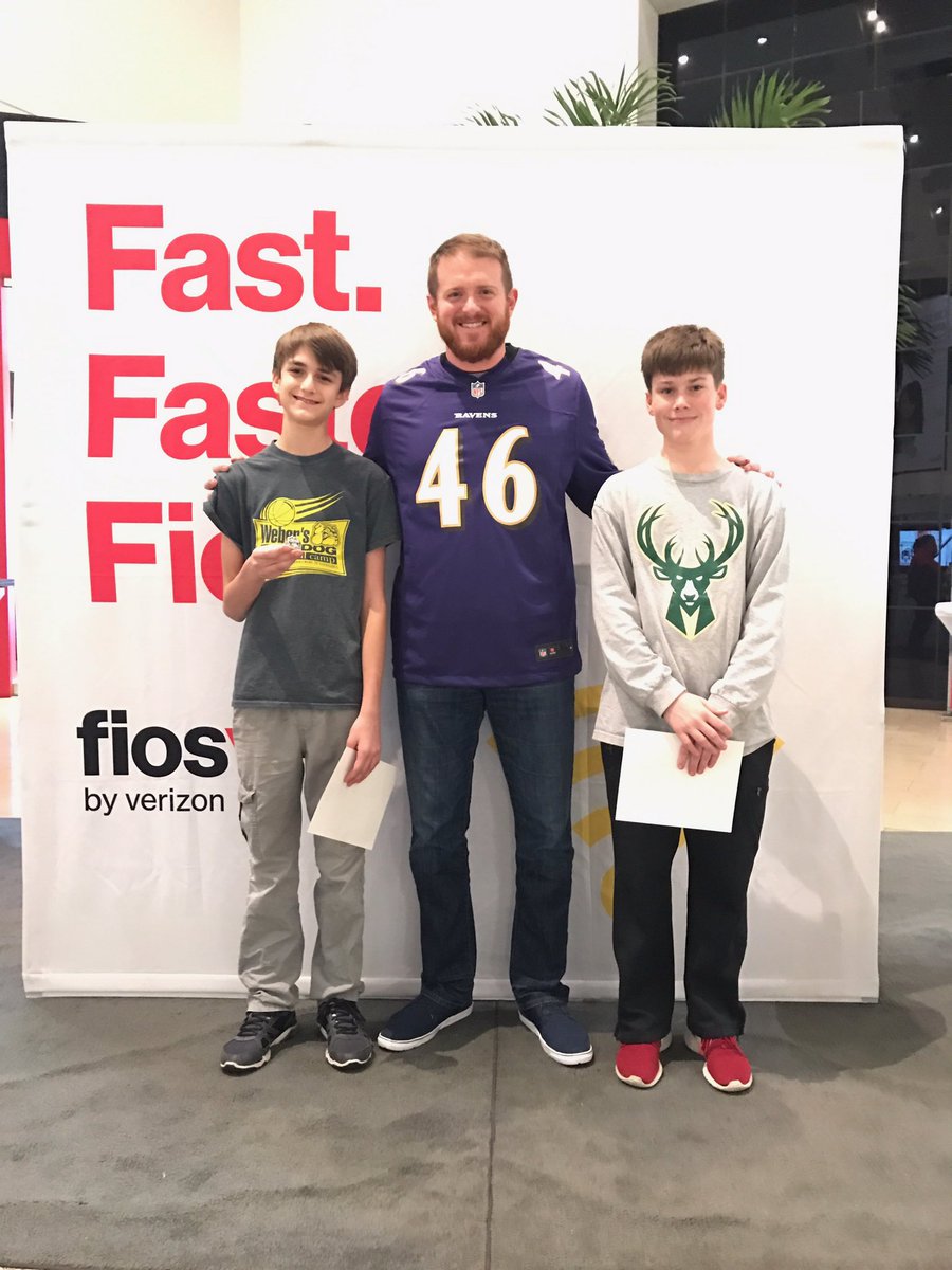 Meet the GOAT <a href="/morgancox46/">Morgan Cox</a> last nite it was leet