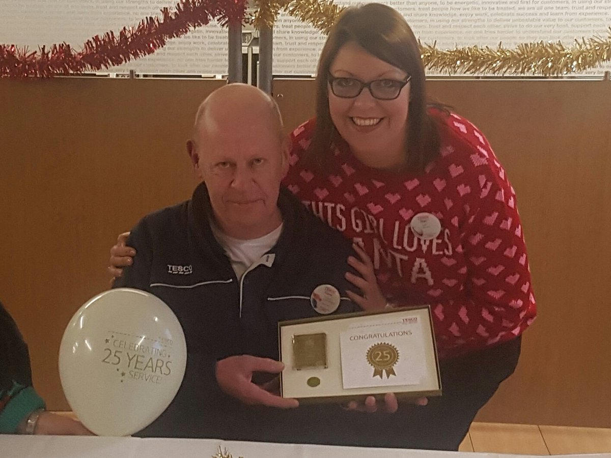 Congratulations to Steve on his 25 years with the company. 🎉🎉 <a href="/RyanBTesco/">RyanBTesco</a> @sianjellay