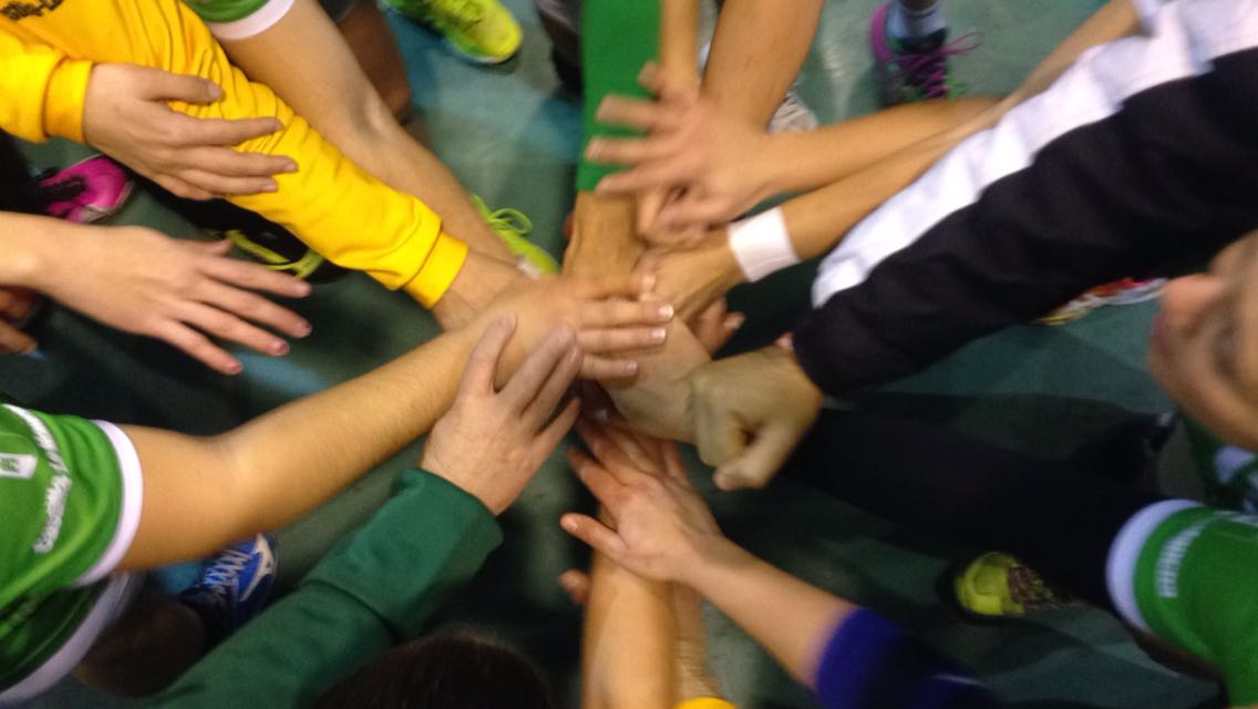 CBMB_Official's tweet photo. FINAL ¡Pleno al 5! Vino Berenguela BM Bolaños firma su quinta victoria consecutiva ante un correoso @balonmanosanse (26-21) #DHPlata #GrupoD https://t.co/ay5JFHTXTA