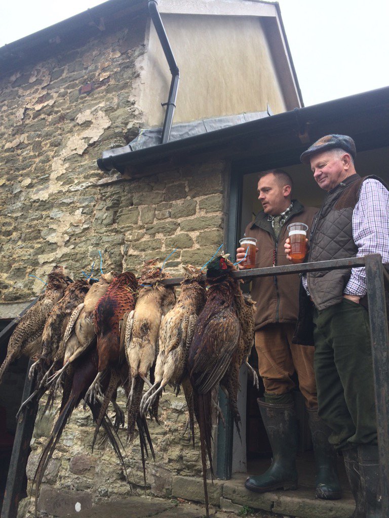 A pint or two (or 36!) of <a href="/betteridgesbeer/">Betteridge's Brewery</a> for the #beaters post shoot at Walnut Trees today.