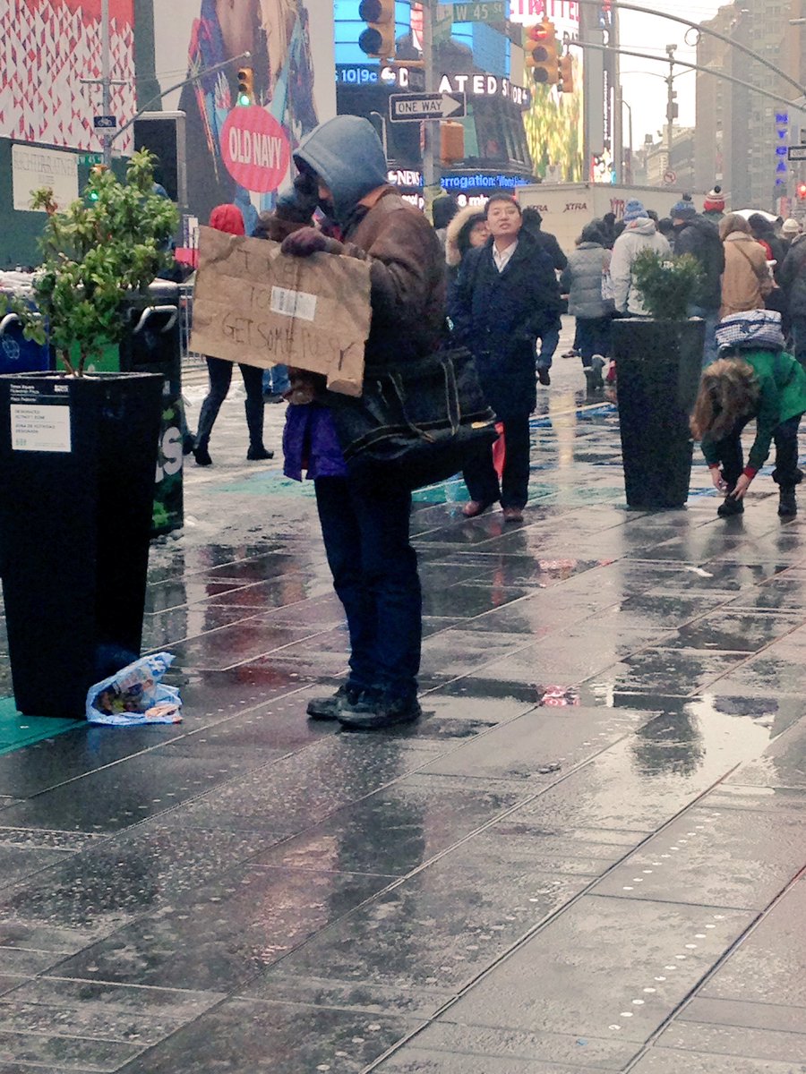 AbbieM_20's tweet photo. Can somebody help him he's in need #NYviews https://t.co/yjdkzWO3MM