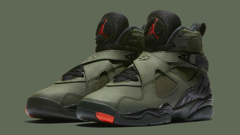 SolelySneakers's tweet photo. Official Images Of The Air Jordan 8 'Undefeated'! https://t.co/lpwqWXwsBU https://t.co/VLExIQeItb