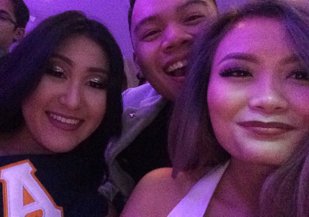 xjavlinx's tweet image. banquet more like banq-LIT (sorry, so sorry) #piclass #YAYger