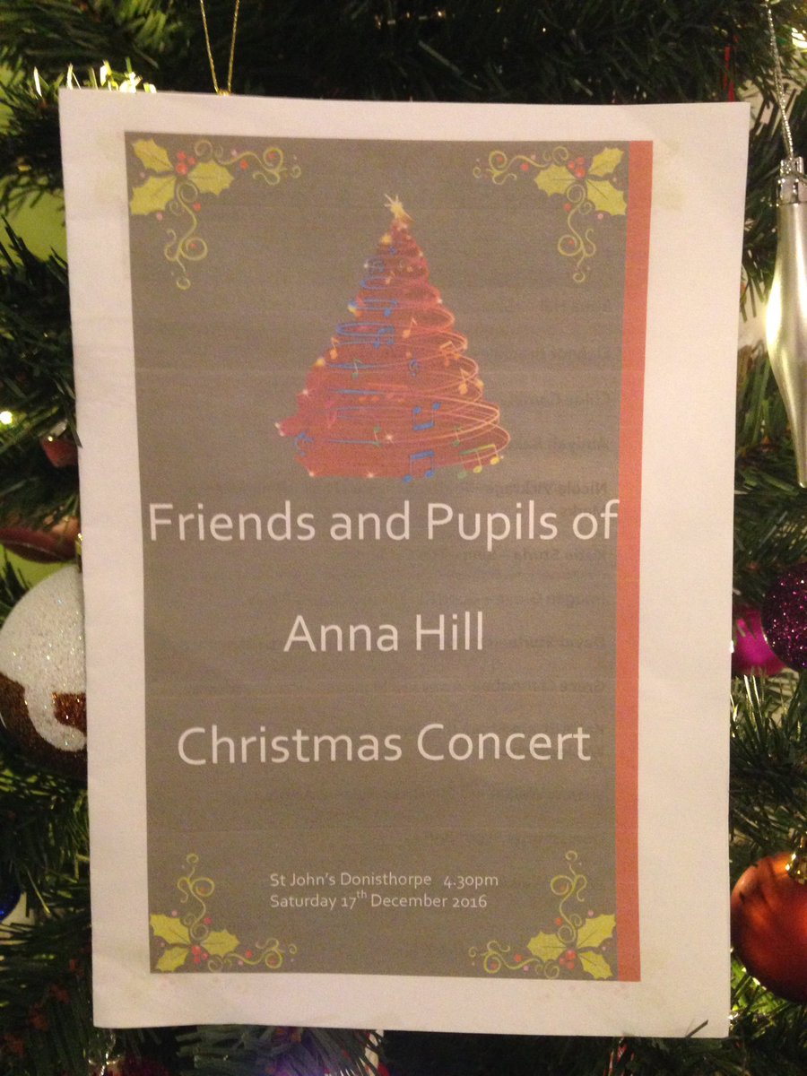 Shellster78's tweet photo. @OakthorpeSchool Nicole, Willow &amp; Harlow have all just played their songs perfectly at tonight's Christmas concert. Well done girls! https://t.co/xrTNs25zRE