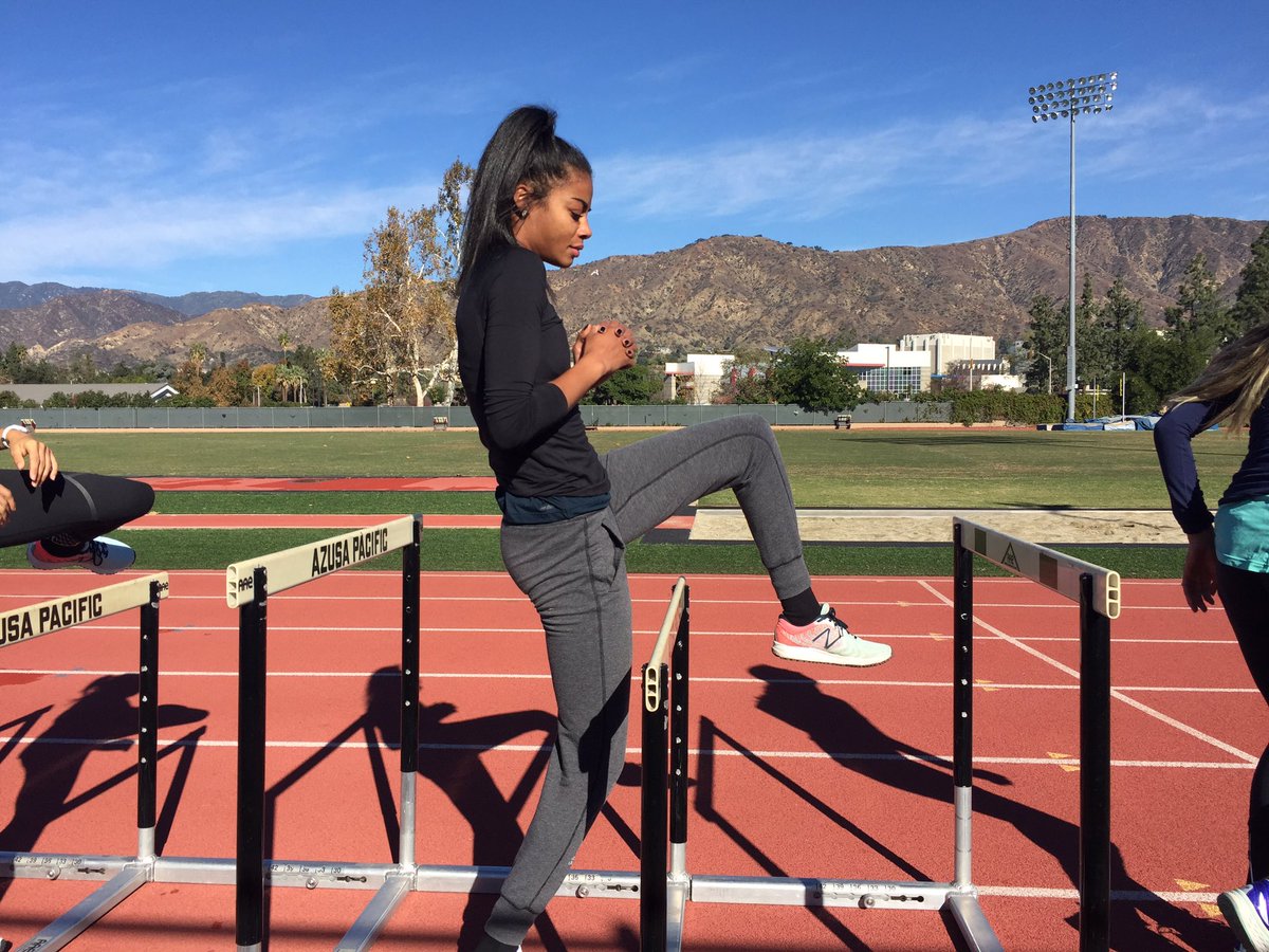 BigBearTC's tweet photo. Development is key! #pacework 3x400 60,60,61 Tag 29 https://t.co/klHml2shc4