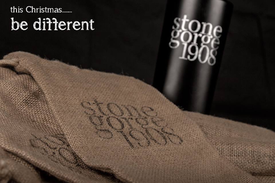 Stonegorge1908's tweet photo. The new @Stonegorge1908 Jute drawstring sack is the perfect gift accessory this Christmas. For more info@stonegorge1908.com #BeDifferent https://t.co/N8NdBZuCH1