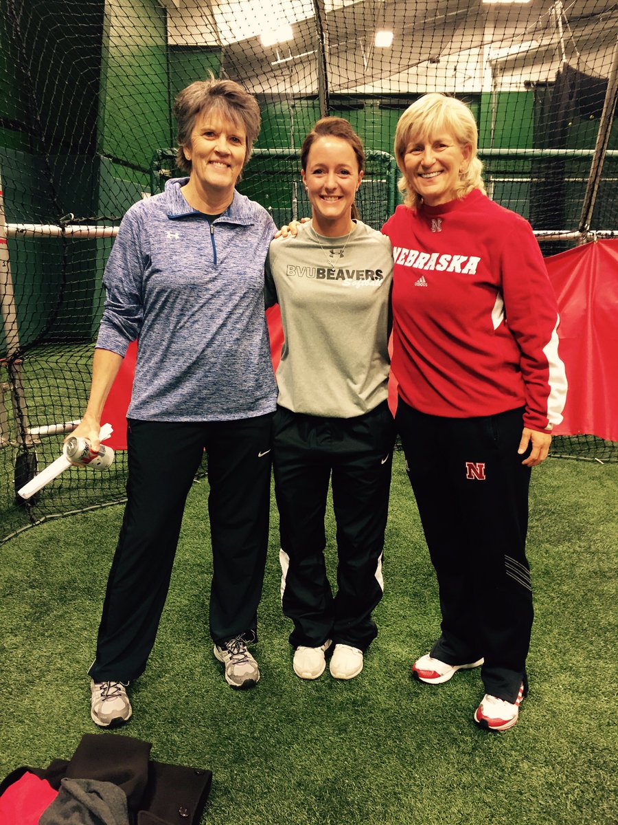 Coach_MNO's tweet photo. Blessed to work w the best. Glad they keep lettin me come back even if I am forever Coach Burger King to them 😉 #lastnameprobs #lovethisgame https://t.co/ZRGjE3a87P