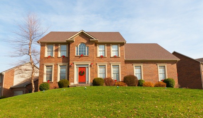 ericjohnhoffman's tweet image. Is the holiday season a good time to sell your house? Some say yes: otbd.it/1nMKTI