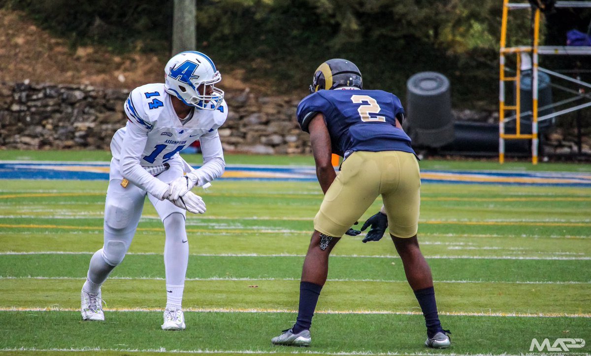 Cj_eluno's tweet image. Go check out my RS Freshman season highlights💯 it's just the beginning👿 #2Mode hudl.com/v/14gSyV