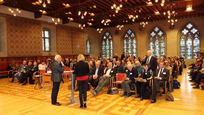 Cannabis-Fachtag am 13.12.2016 - 8 Parts auf #YouTube #Münster #HanffreundeMünster e.V. facebook.com/Hanffreundems/…