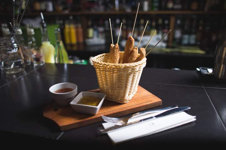 Los esperamos a partir de las 21:00 hs para disfrutar de los más deliciosos cocteles.
Reservas: luzmalaarcos@gmail.com