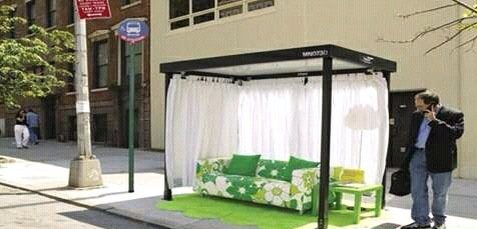 إعلان بطريقة مبتكرة لشركة مفروشات وأثاث
حولت مواقف الحافلات ل أحد منتجاتهم 
@prom2035