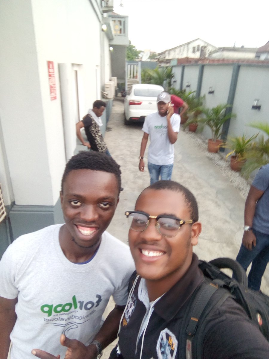 odirionyeo's tweet photo. Awesome time with @unicodeveloper and @__mayokun . Met @chrizt_n. Lovely event #forLoopEndOfYear https://t.co/QHPRc5nlsf