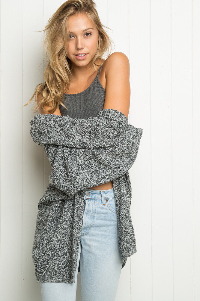 ||Flipped RP Account.
  Not new to RP.
  I would appreciate some RTs or Shoutouts. 
  Dm to plot.