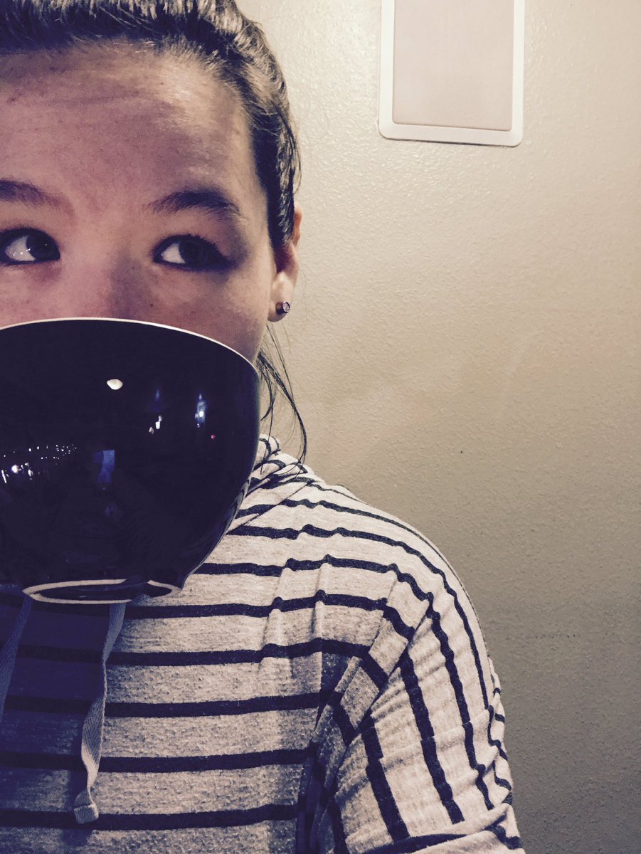 ItKatieMarie's tweet photo. My second cup of coffee lol :) #smile #modcoffeehouse #bestcoffeeever☕️ #happyplace https://t.co/Yu52ZH7pl9