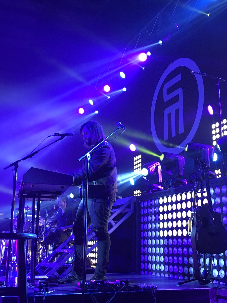 MikeMGarner's tweet photo. Last show of year in Oklahoma we have @jeffreyharper on guitar and keys during @ScottyMcCreery show. https://t.co/6eNYS29QqF