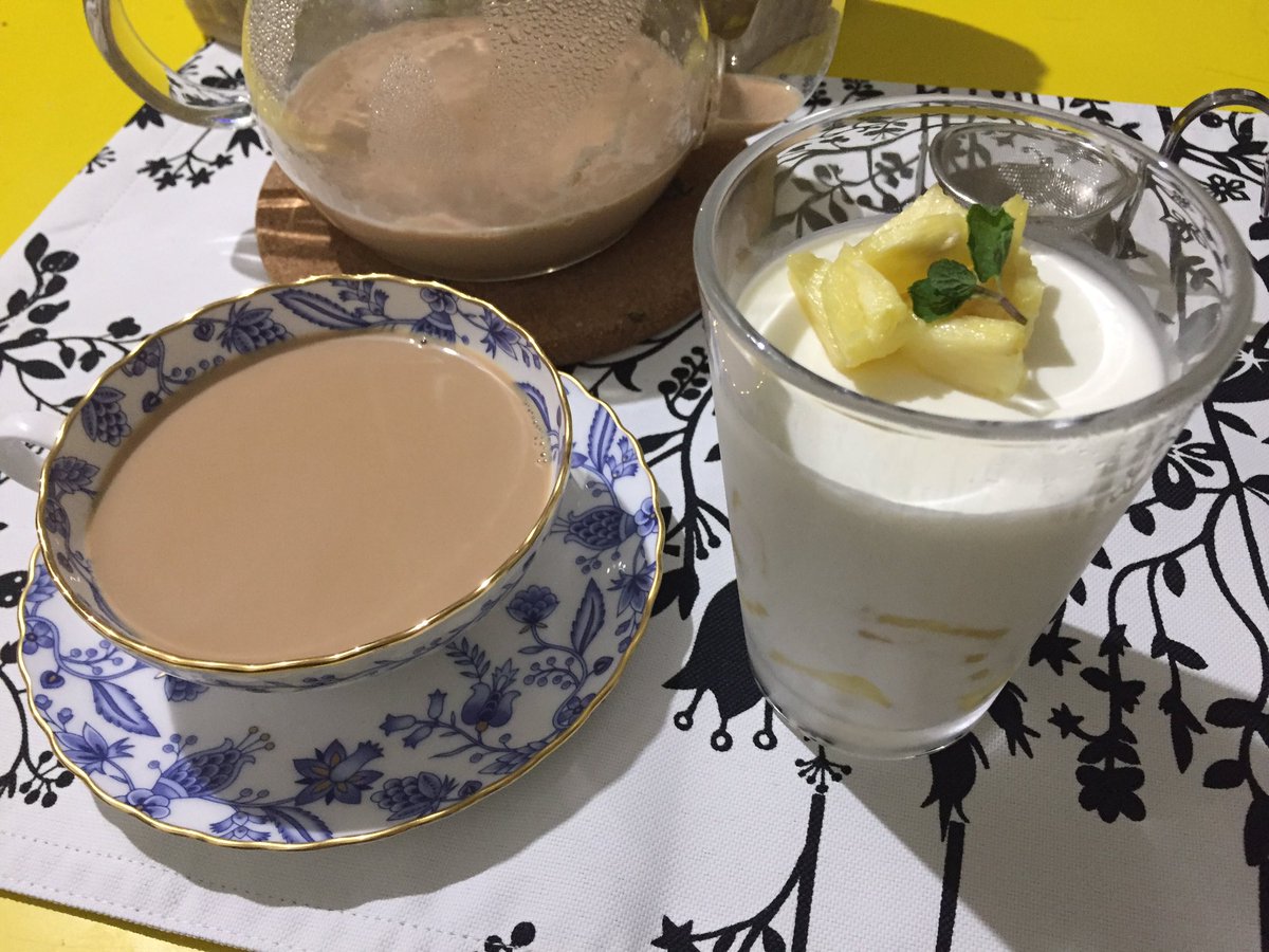 ハヤシ 今クラ8進捗 紅茶コーディネーターの資格取得にはお菓子作りも必要ですからねw