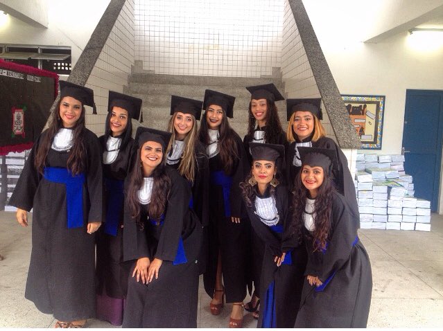 allmecarol's tweet image. "Não somos o que deveríamos ser;não somos o que queríamos ser;mas graças a Deus,não somos o que éramos."
#MartinLutherKing #formatura #CEVJ