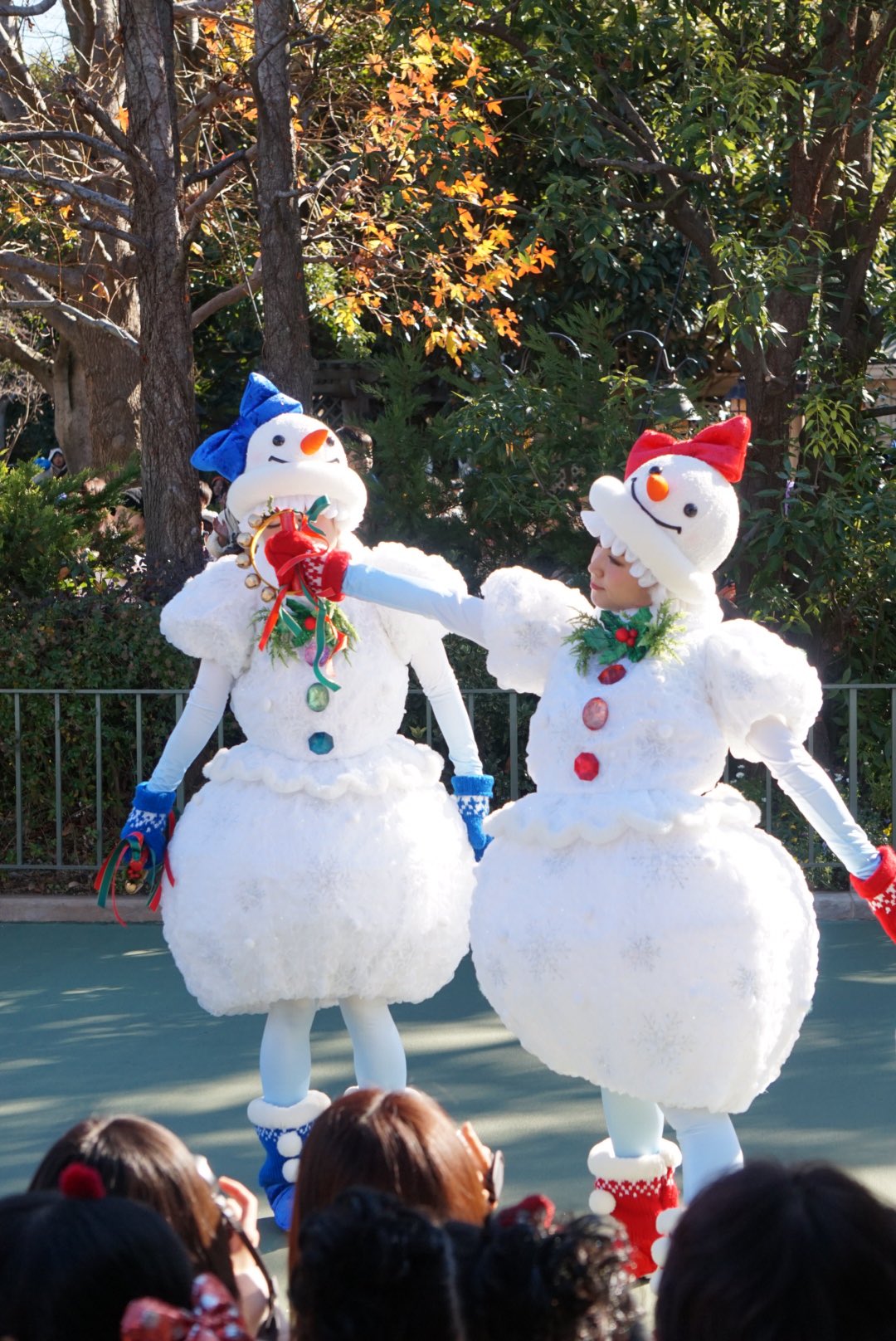 S Sur Twitter 雪だるま陰キャ発動 ディズニーランド クリスマスストーリーズ ディズニーダンサー T Co Szphk4rdlk Twitter
