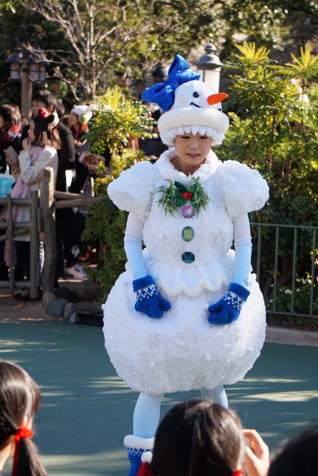 S 青雪だるまちゃん成長物語 ディズニーランド クリスマスストーリーズ ディズニーダンサー T Co Sf5oazkrtg Twitter