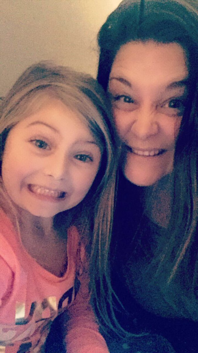 AddysonSophia's tweet photo. Funny faces! Missed my momma! ❤️ https://t.co/zdyTGnjglz