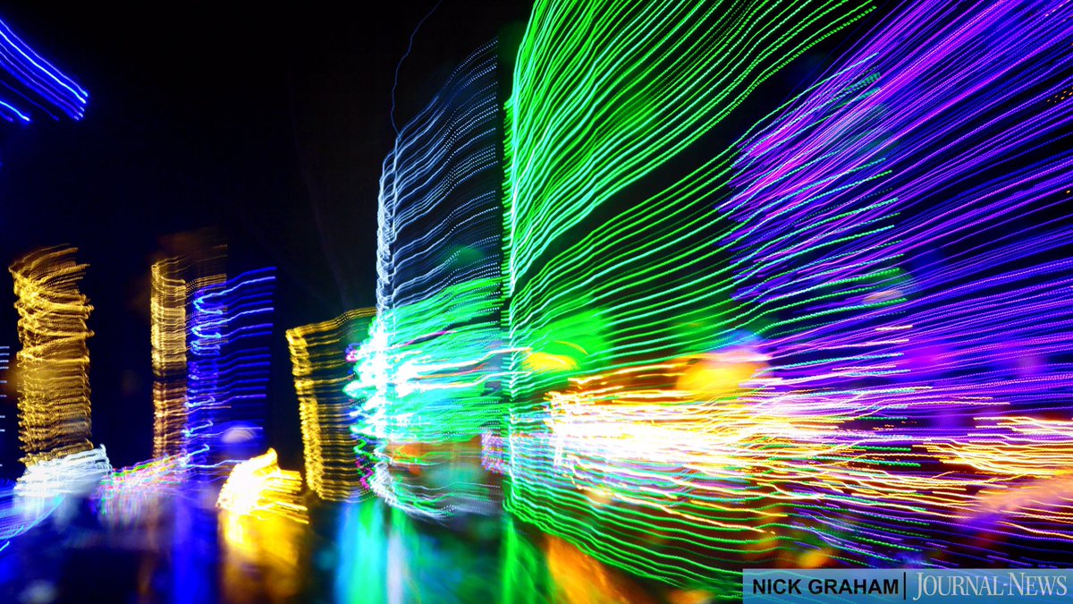 NickGrahamPhoto's tweet photo. Long exposures @PyramidHill holiday light display in @HamiltonOh @ButlercoOhio @journalnews @pyramid_hill https://t.co/lOUBaFd7tM