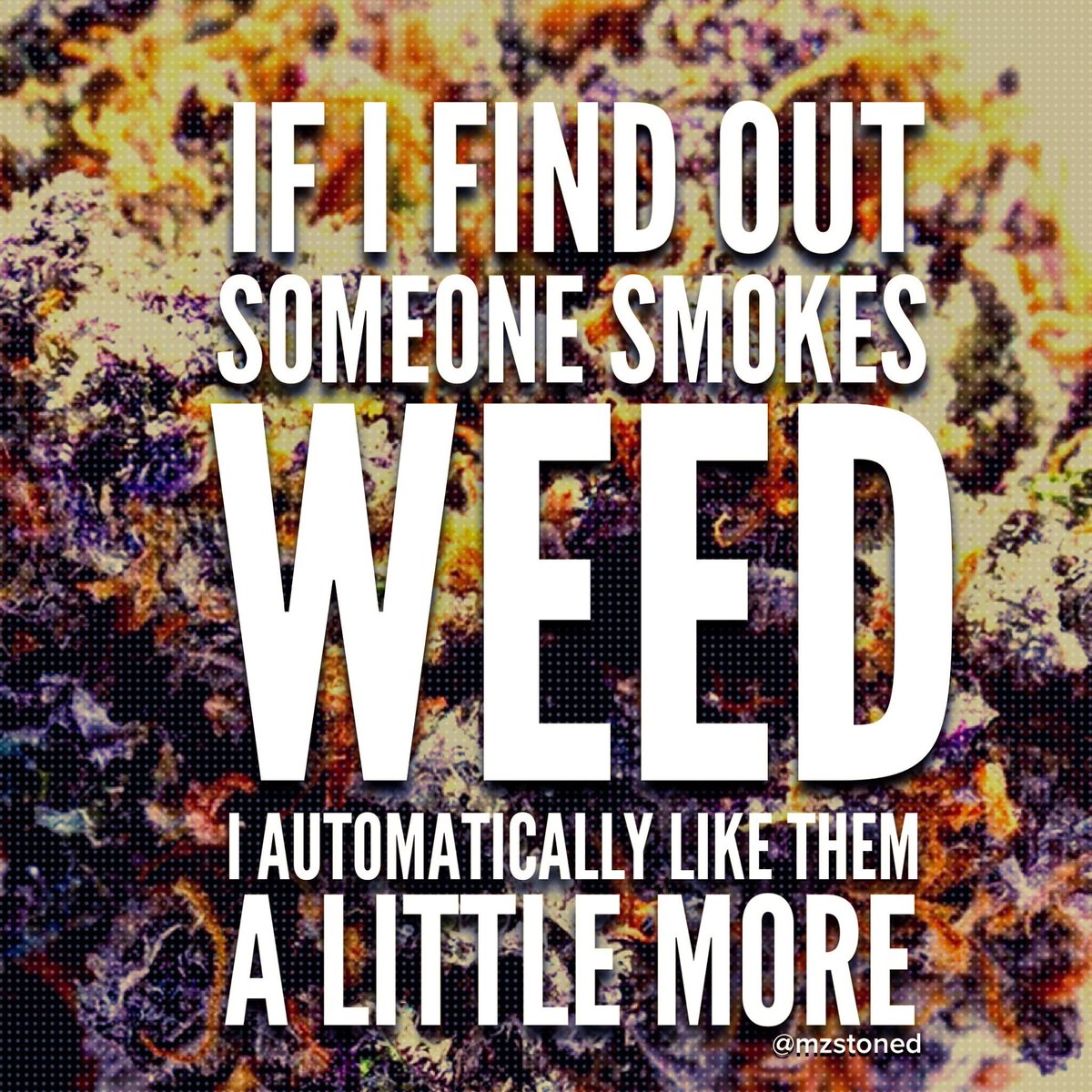 Our HempLifeGlobal.com shirts just came in!☮💨💨
We will be doing some contest giveaway is this upcoming week so stay tuned✌🏻 #WeedLovers