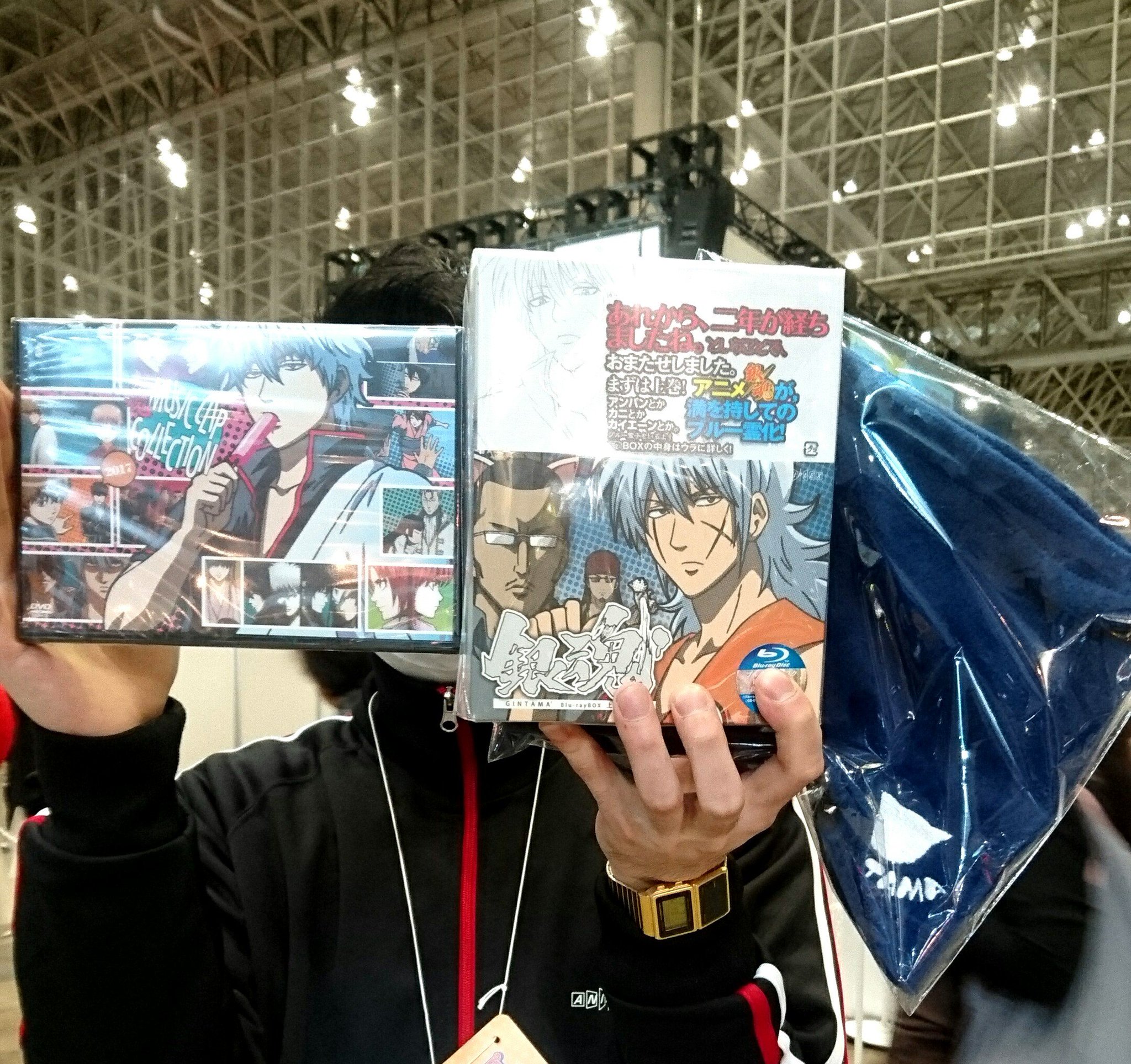 アニメ銀魂 アニプレックスブース 銀魂ステージありがとうございました 新作のミュージッククリップ コレクション17発売中です 数量限定ですのでご購入はお早めに Boxも合わせて買うと銀魂くじ10回に限定ネックウォーマーを アニメ銀魂 アニプレックスブース 銀魂ステージありがとうございました 新作のミュージッククリップ コレクション17発売中です 数量限定ですのでご購入はお早めに Boxも合わせて買うと銀魂くじ10回に限定ネックウォーマーを