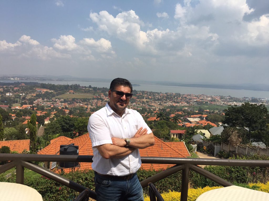 BitumenBiz's tweet image. We are in Uganda now. We supply oil products like Bitumen and Engine oil here. Please contact us or send massage via : +256778912105