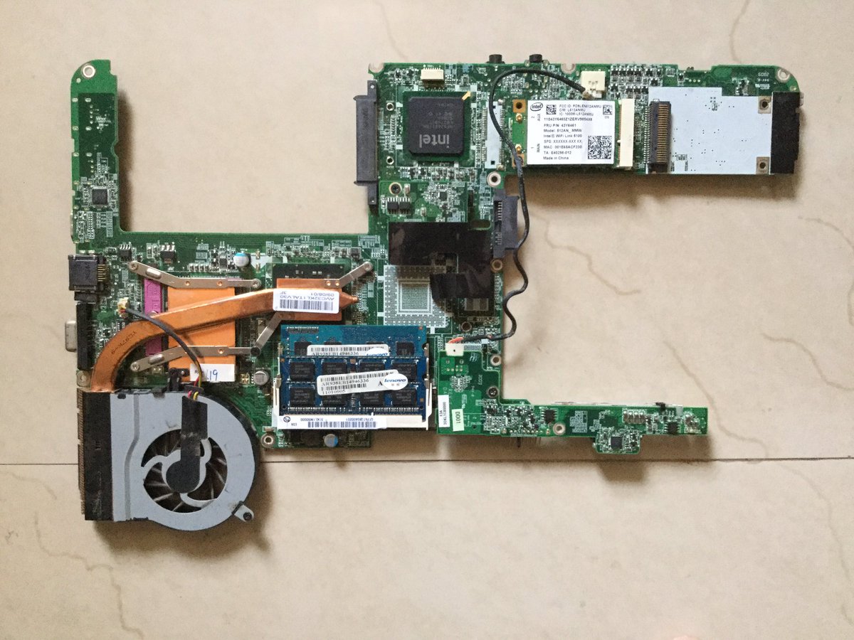 DanishRL's tweet photo. Opened up my Dad's old laptop, now thinking of new ideas to use the parts. Suggestions welcome.
@lenovo #TechHacking #DIY #ideas2016 https://t.co/zX777YB2jH