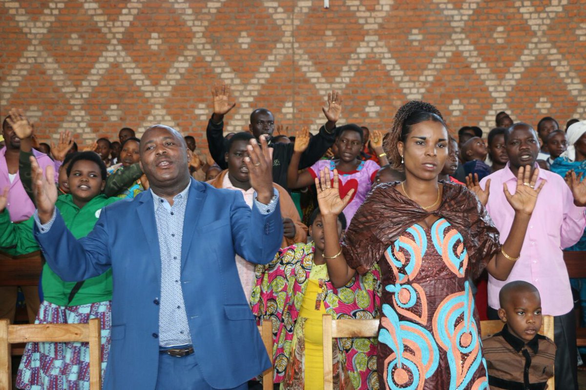 C'est  pour moi une joie immense de partager la prière et la parole de Dieu avec les chrétiens de la paroisse #Magarama <a href="/Gitega/">Province Gitega</a>