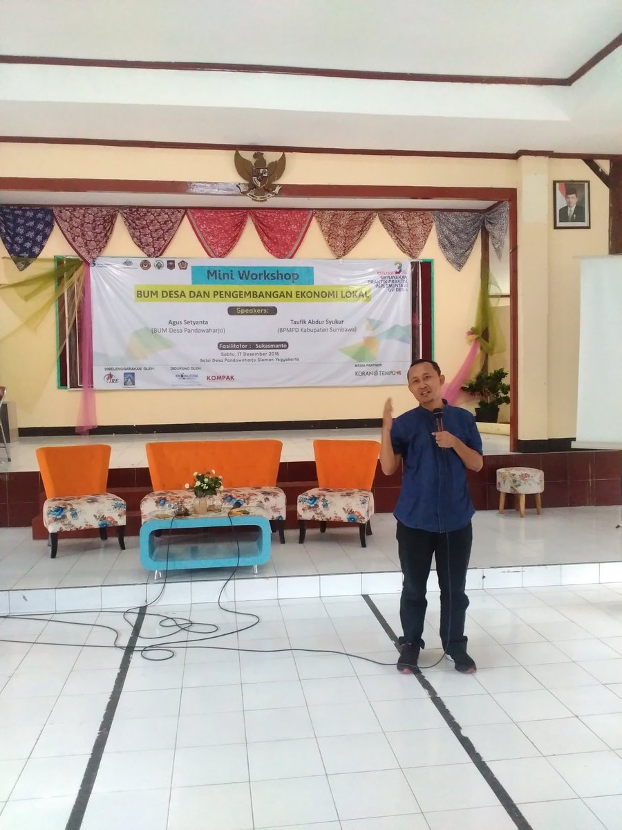 <a href="/sunaji_bantul/">sunaji zamroni</a> : Smga acr dpt menginspirasi kt smua untk mengkbarkan praktik2 Implementasi UU desa #penutupanrefleksiuudesa <a href="/EkoSandjojo/">Eko P. Sandjojo</a>