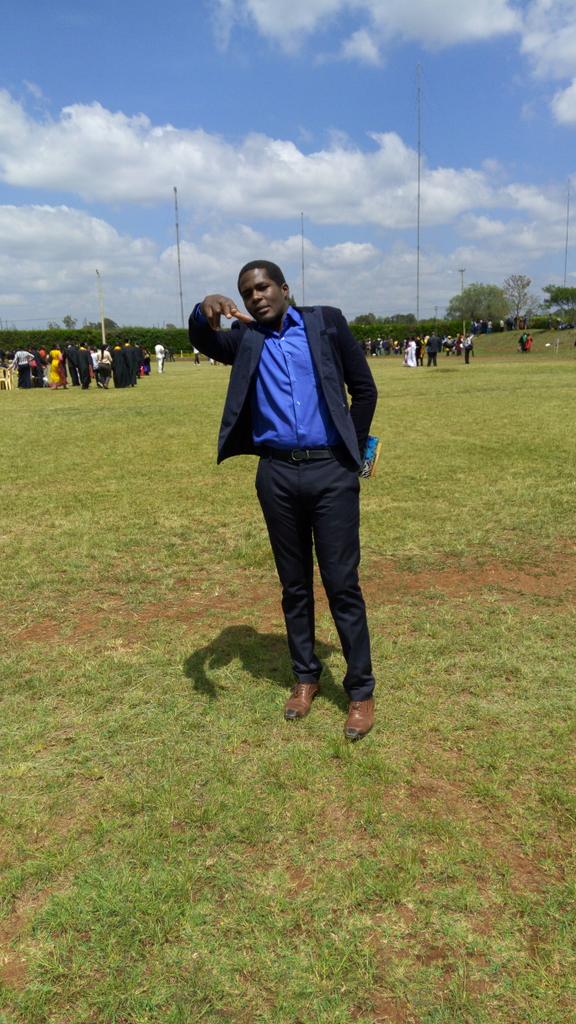 Euge_254's tweet photo. nigga i knw i be fresh 24/7
#allthawayup
#wanakamati #mwanakamati https://t.co/Z8ZizMvmDs