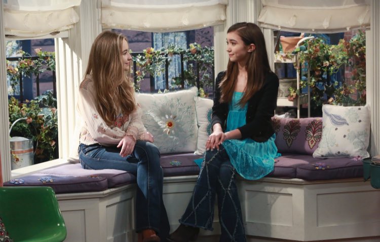 Twitter पर Girl Meets World Jp 今日のガールミーツワールド 19 30 22 30 いつもの窓に集合 Girl Meets Bay Window 日本初放送302日遅れ もうすぐ高校生になるrileyは変化が必要だと言いだし 2人が小さい頃から大事にしてきた窓を壊そうと言い出し