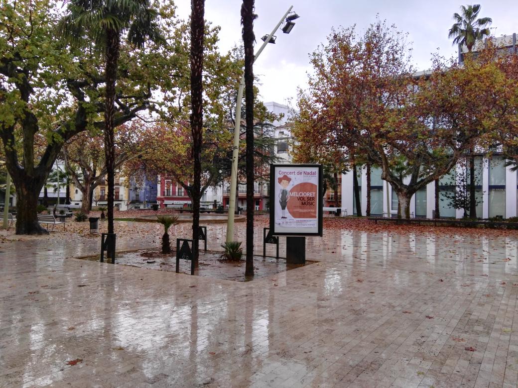 A les 12 h comencem a #Ontinyent el #ConcertdeNadal amb la <a href="/suamontinyent/">SUAM Ontinyent</a> suamontinyent.com <a href="/FSMCV/">FSMCV</a>