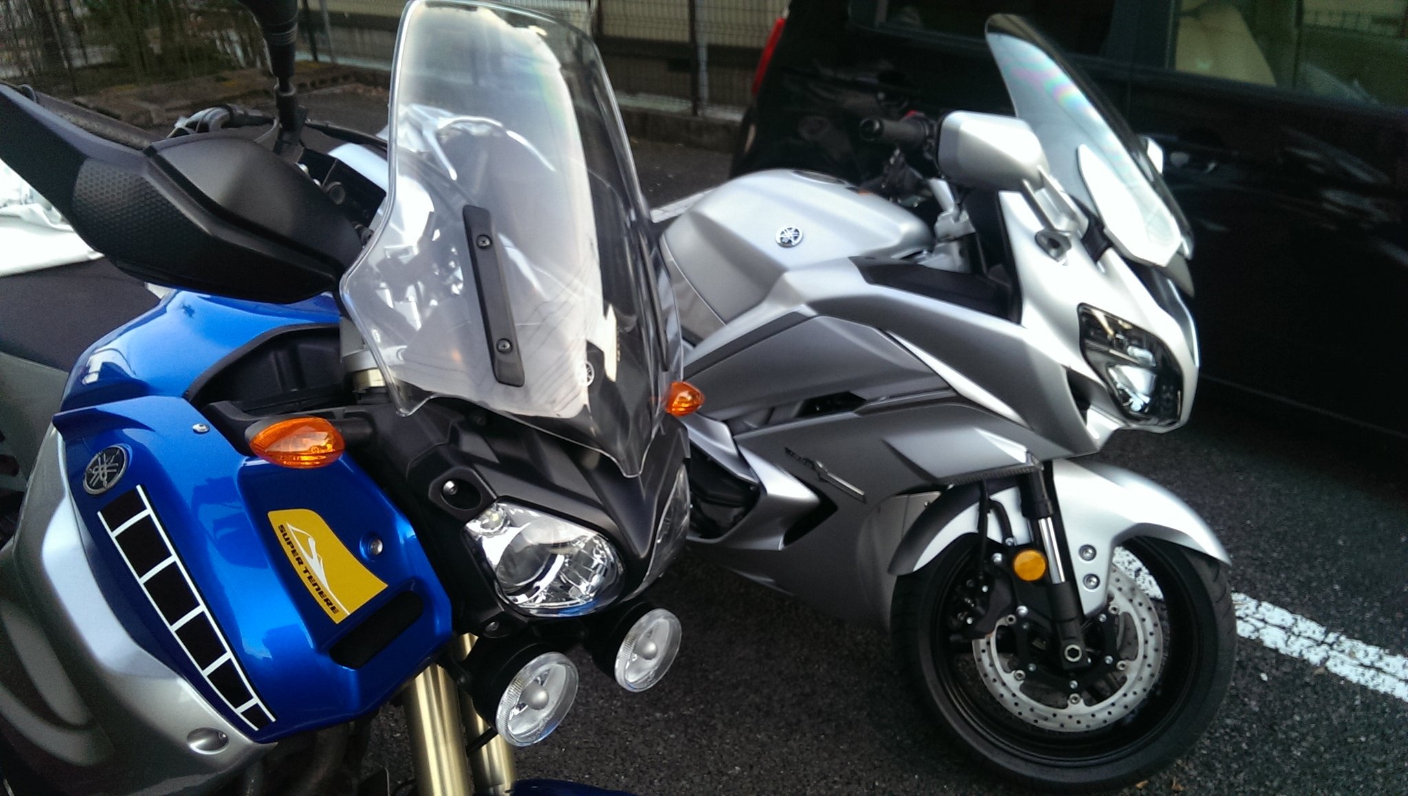 げるげ Fjr1300as納車されました 所有バイクとしては初のフルカウル カウルミラー セミオートマ そして大型四発も初めて 慣らし運転しつつ 早く乗り方にも慣れてロンツーを楽しみたい ちなみにテネレもまだまだ乗ります お財布が許す限り
