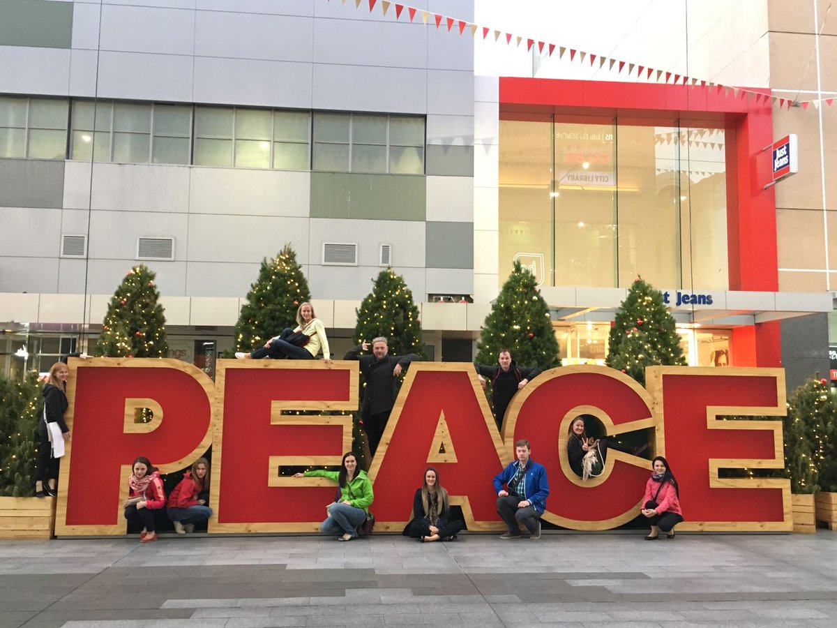 ...Mums vienmēr ir iespēja izvēlēties starp trauksmi un mieru...
Līgo dejotāji sūta sveicienus no Adelaides Austrālijā!