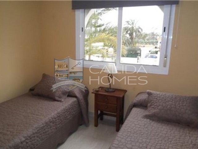 CalidaHomes's tweet image. 2 bed penthouse apartment with private solarium and sea views situated  just 800 Meters from the beach  in Palomares calidahomespropconsult.com/view-property/…