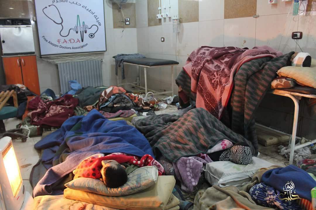 doamuslims's tweet photo. #Syria - Wounded civilians in Quds hospital in besieged #Aleppo, waiting to be evacuated. #TrappedInAleppo #Ummah https://t.co/ls8kDuGeiq
