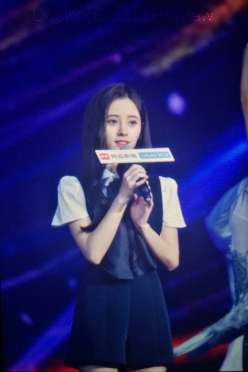 SNH48_Kiku_fans's tweet photo. [Fanpic 18.12.16] #Jujingyi #Kiku #鞠婧祎 #NetEase vivo attitude figures grand ceremony 

Cr.DuskingSquad_鞠婧祎视频站 https://t.co/73FuIF7DTp