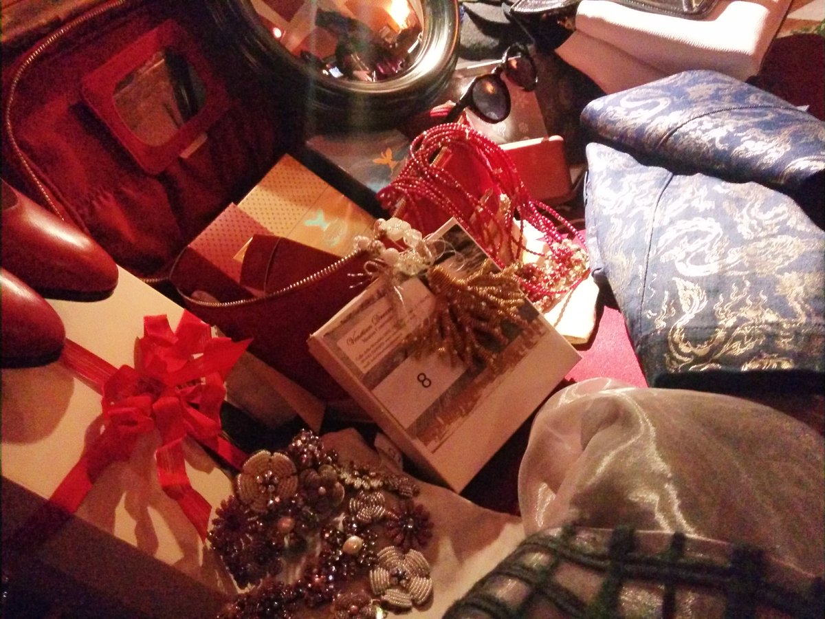 monicacesarato's tweet image. A great evening last night thanks to @MetropoleVe raising funds and awareness for #cysticfybrosis with #SparklingDecember