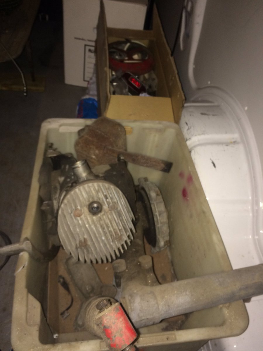 Thomas (@jahseagrove) on Twitter photo 