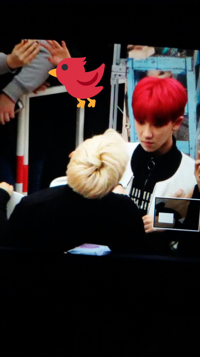kimnana295's tweet photo. ถ้าจะขนาดนี้นั่งตักน้องแปดเลยค่ะ มิงยู!!😏 #gyuhao #haogyu https://t.co/weNTpPzw1c