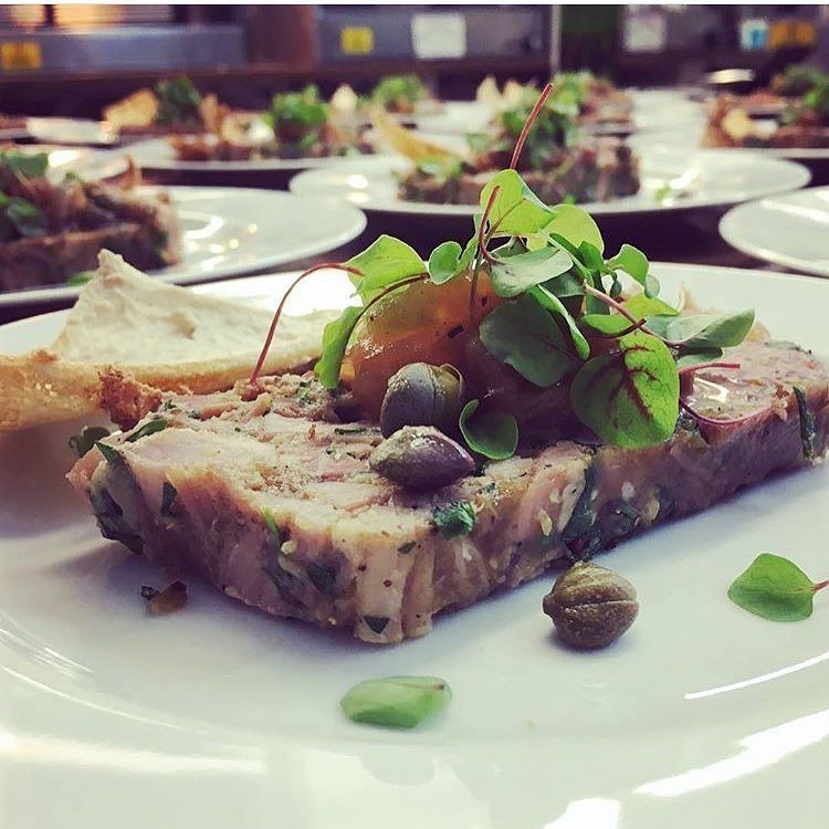 HGWalterUK's tweet photo. Regram from @zaraskitchenuk : ham hock terrine with spices Christmas chutney #foodie #hamh… https://t.co/ROuNEcU598 https://t.co/ZMHWnvHUOm