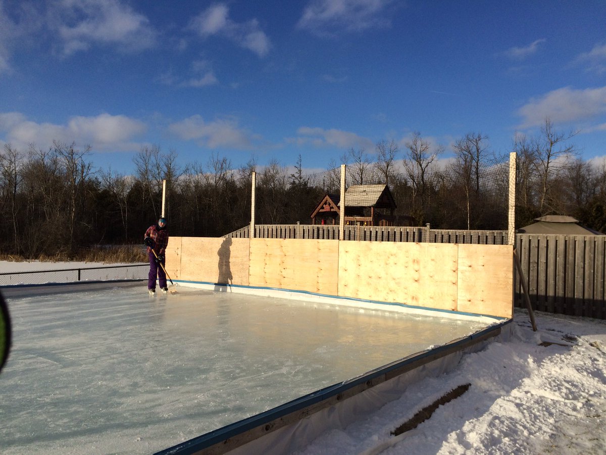 Dwayne Zwep On Twitter Darrendreger Backyard Rink In Fergus