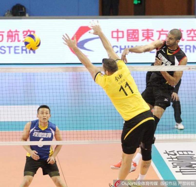 WofVOLLEY's tweet photo. Match in #Sichuan enters #volleyball top 10 for 2 categories! 84 pts. in one set and 49 pts. of @LeyvaCuba16! https://t.co/Na6HNaPtRR #WoV https://t.co/sKq8p0uZSp