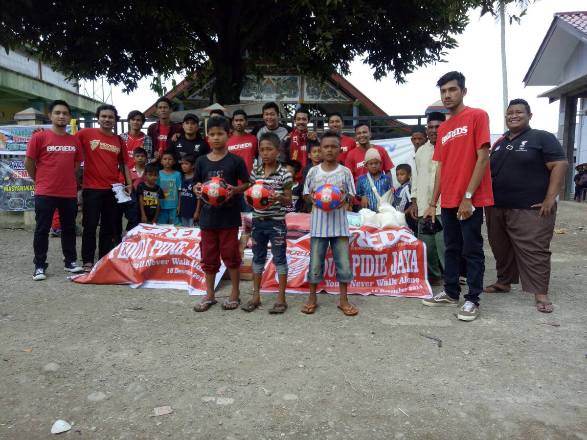 AliHasballah's tweet photo. Alhamdulillah utk kegiatan hari ini
Semoga berkah..
Terima kasih buat kwn2 semua @BIGREDS_LSMW 
@BIGREDS_ACEH 
@BIGREDS_IOLSC https://t.co/1F0mbEDRxF